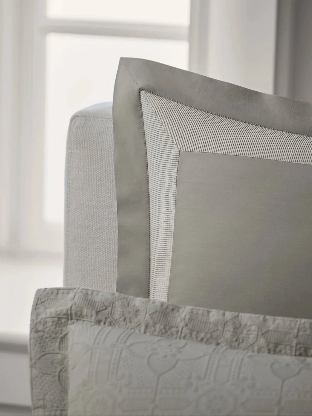 Lauren Ralph Lauren Sascha Stone Grey Euro Pillow Sham Cotton NEW $135